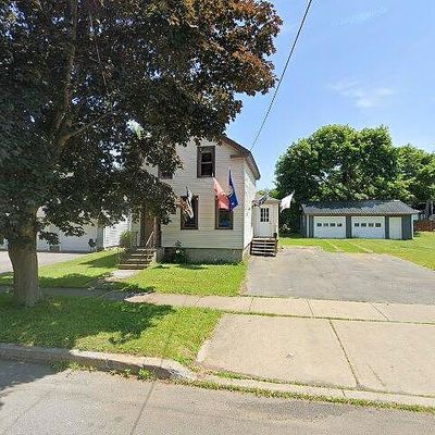 81 E 10 Th St, Oswego, NY 13126