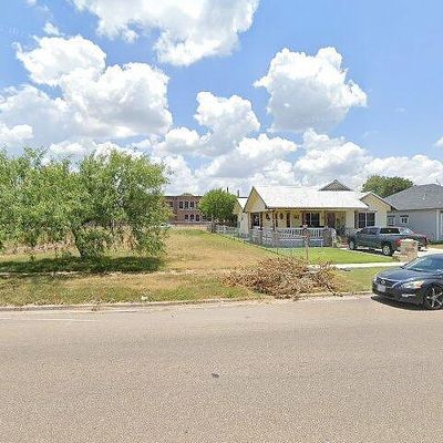 812 S Texas Ave, Mercedes, TX 78570