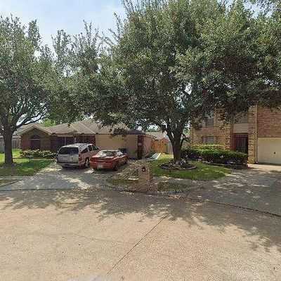 1030 Ambrosden Ln, Channelview, TX 77530