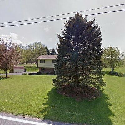 104 Stonehouse Rd, Carlisle, PA 17015