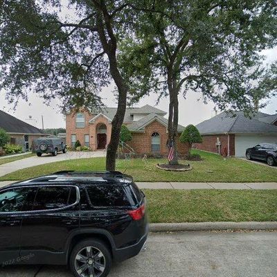 105 Cloudbridge Dr, League City, TX 77573