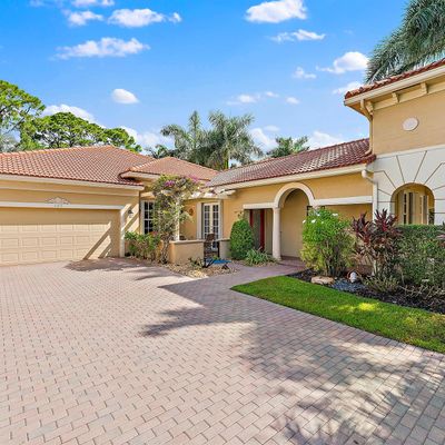 105 Via Bosque, Jupiter, FL 33458