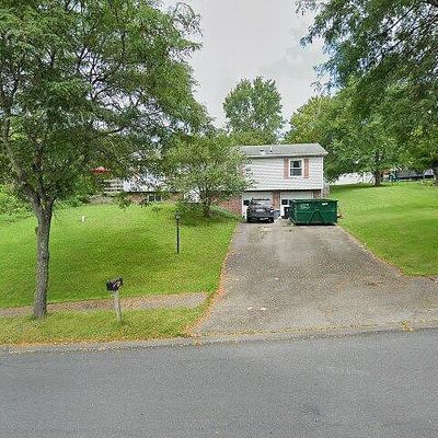 108 Melanie Ln, Pleasant Gap, PA 16823