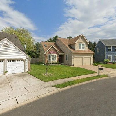 11 Conover Ct, Mount Laurel, NJ 08054