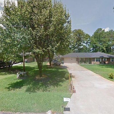 1105 Spruce St, Hinesville, GA 31313