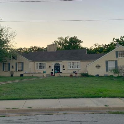 1006 Esther Blvd, Bryan, TX 77802