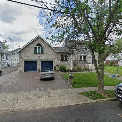 101 S Leswing Ave, Saddle Brook, NJ 07663