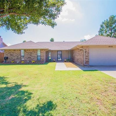 10116 Dover Dr, Yukon, OK 73099