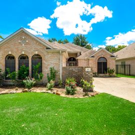 44 KELLIWOOD COURTS CIR