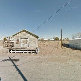 411 E El Paso St