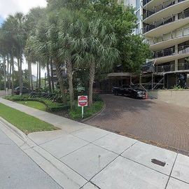 2843 S Bayshore Dr #VILLA1-VIL