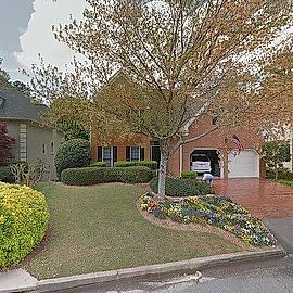 4689 Dunwoody Club Dr