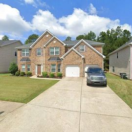 323 COG HILL DR