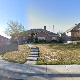 6703 SILVERBELL LN