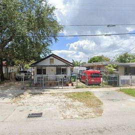 1932 NW 18TH TER