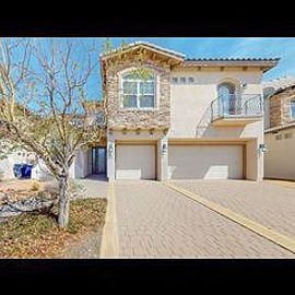 8636 DESERT DAWN CT NE