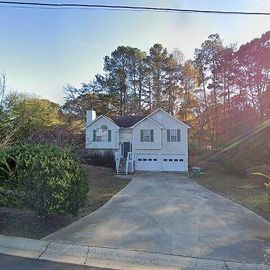 65 RIDGEFIELD DR