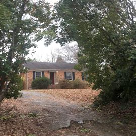 138 MOUNT AIRY RD