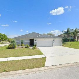 2702 ANGEL MIST CT