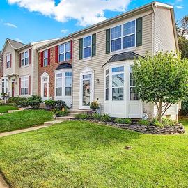 435 AMELANCHIER CT