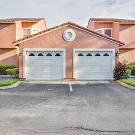 1009 CASA DEL SOL CIR