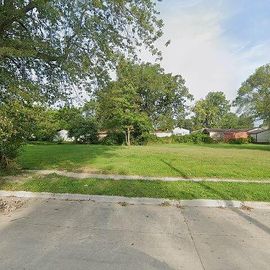 3808 8th, vacant