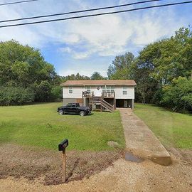 275 BLACK CREEK RD