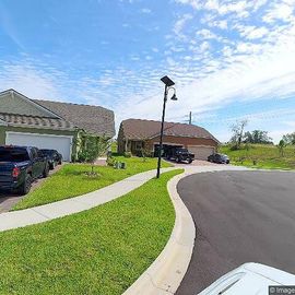 2676 SPIDER LILY CT
