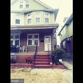 161 LAWNSIDE AVE