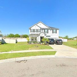 2304 CARRIAGE POINTE LOOP