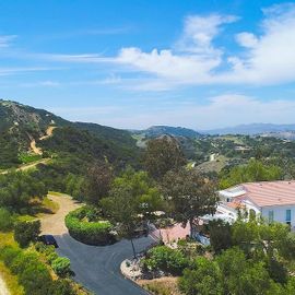 2693 OLD TOPANGA CANYON RD