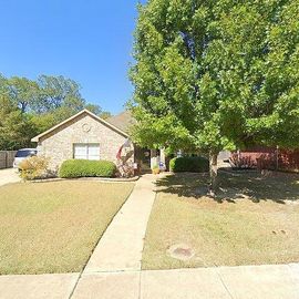 1871 RANDOM OAKS DR