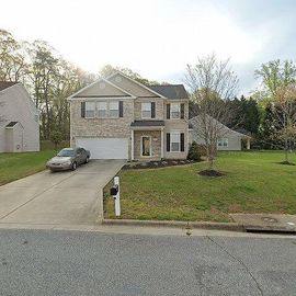 1900 BRIAR RUN DR