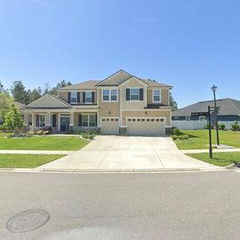 476 BRAMBLY VINE DR