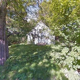 327 QUAKER RIDGE RD