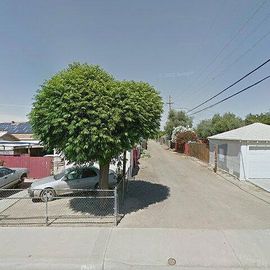 421 E SAN JOAQUIN ST