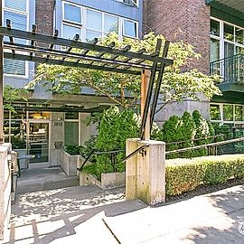 1812 19th Avenue Unit 306