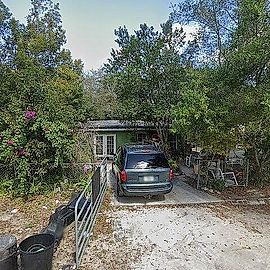 36739 OLD SUWANNEE RD