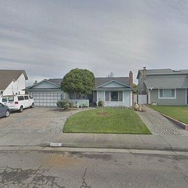 1117 SANTA CLARA LN