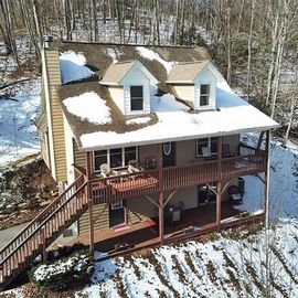 160 TURKEY HOLLOW CT