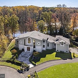 27 MARE HAVEN CT