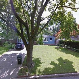 22 PLANE TREE LN