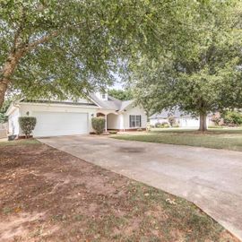 226 SPRING CHASE CIR