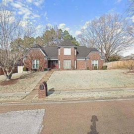 2668 MORNING WOODS DR