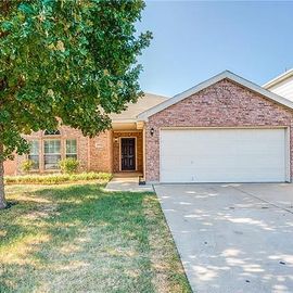 4904 DIAMOND TRACE TRL