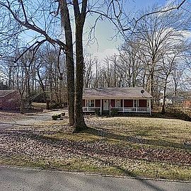 2030 OLD GREENBRIER PIKE