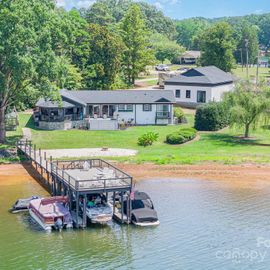 4237 MCGEE POINT RD