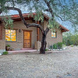 4315 N CAMINO DEL OBISPO #2