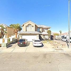 3825 ROSE CANYON DR