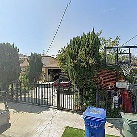 2423 E PIRU ST